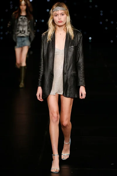 Look 20